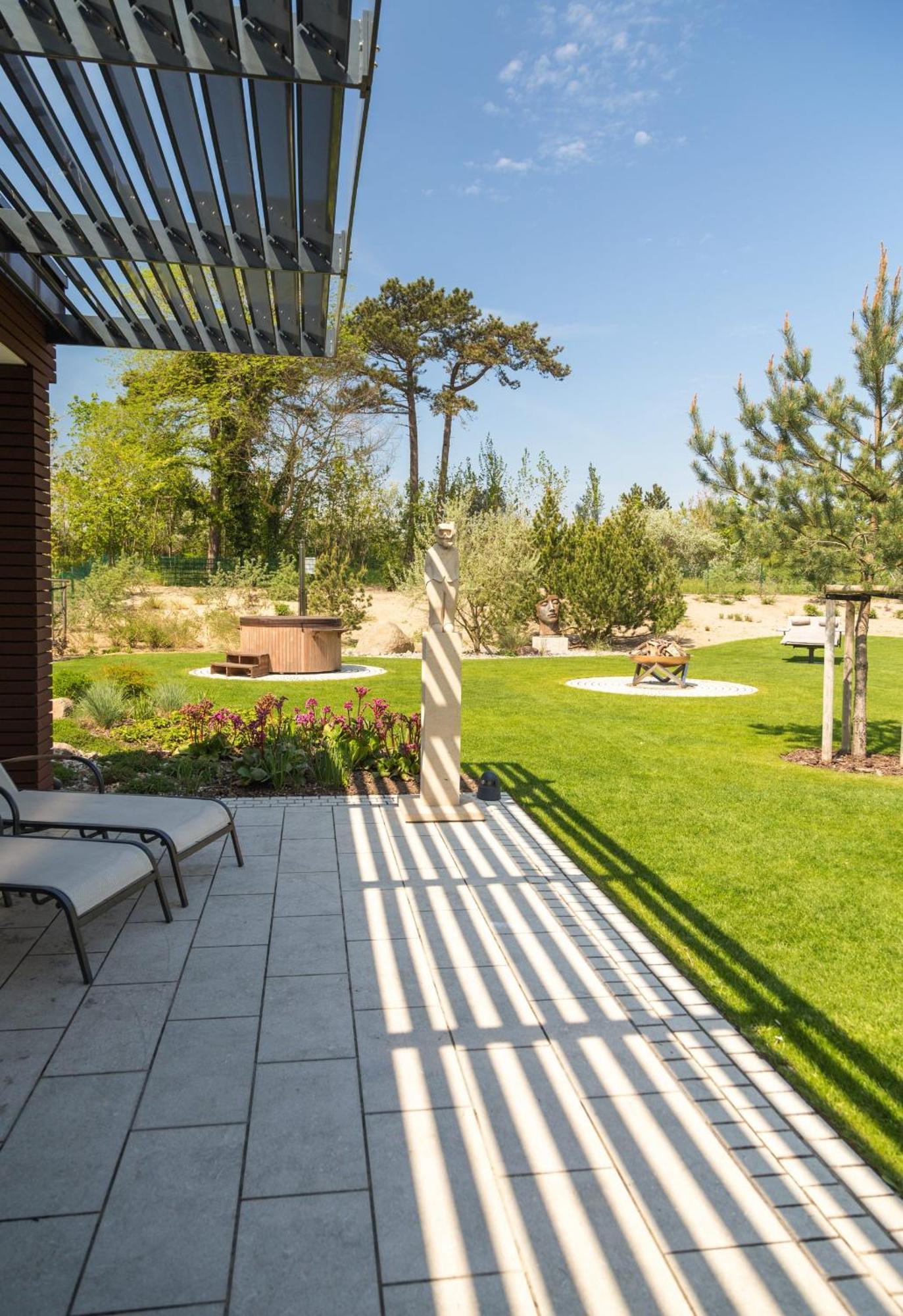 Villa Schmidt - Strandhaus Direkt Am Meer Mit Sauna, Sport Und Duenengarten II * Rostock